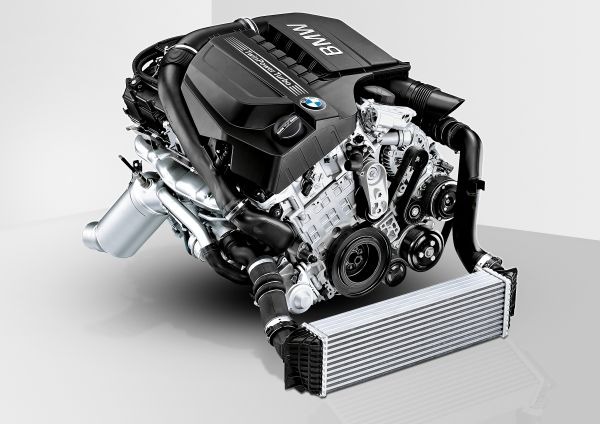  BMW  MINI      Engine of the Year Award 2014.