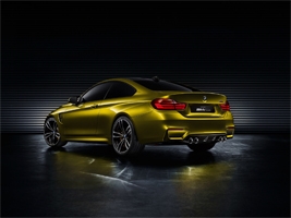  BMW M4 :  BMW M.