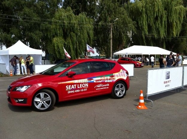   SEAT Leon CUPRA   Volkswagen Fest UA 2014