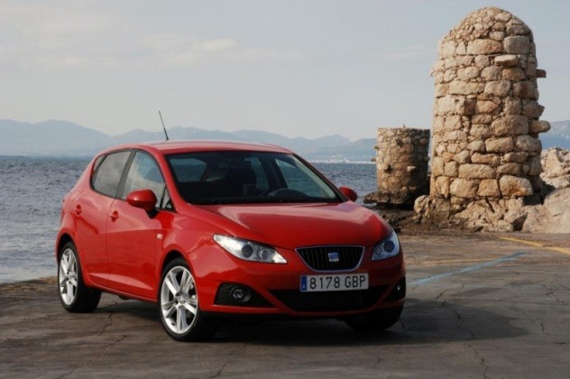 SEAT Ibiza      30 .