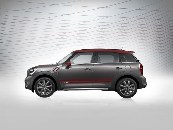   : MINI    Countryman Park Lane.