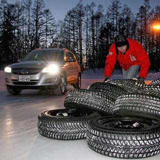 Winter Tire Test 2013:    44    Auto Bild