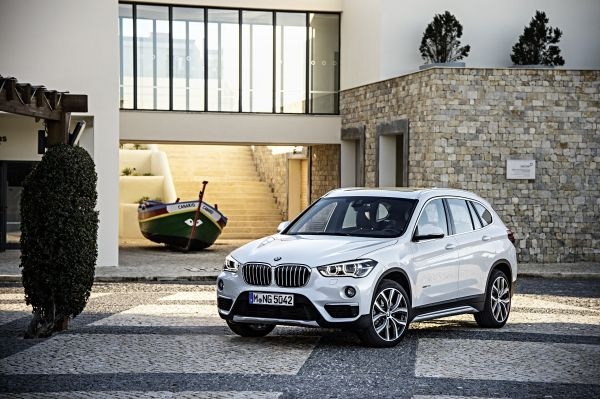  BMW X1.