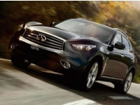 C     Infiniti QX70,   -