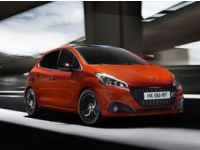 - Peugeot 208 -  !