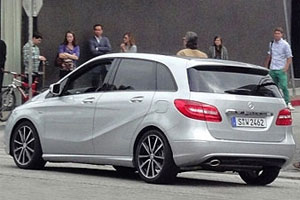 Mercedes-Benz     B-Class