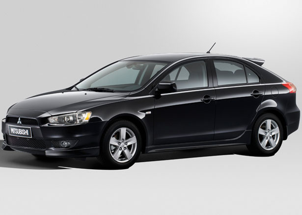 Mitsubishi Lancer X Sportback:    ! 